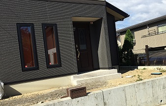 LIXIL テラス屋根 玄関 屋根 エントランス ココマⅡ cocoma サイドスルー 仕様 仙台市 ガーデンルーム 目隠し2 22ebf7e08b421ae8369db20c6a3122a5