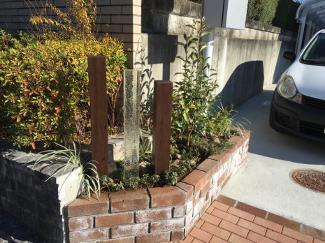 花壇 インゴット 植栽 ガラス 門まわり 外構 IMG_9802-465x348