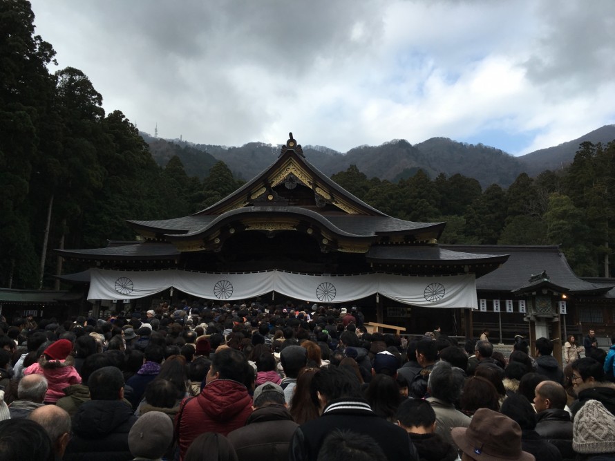 弥彦神社 2016初詣 IMG_9855